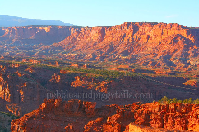 canyon-view-of-capitol-reef