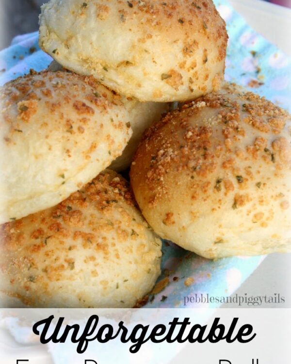 Easy Parmesan Rolls