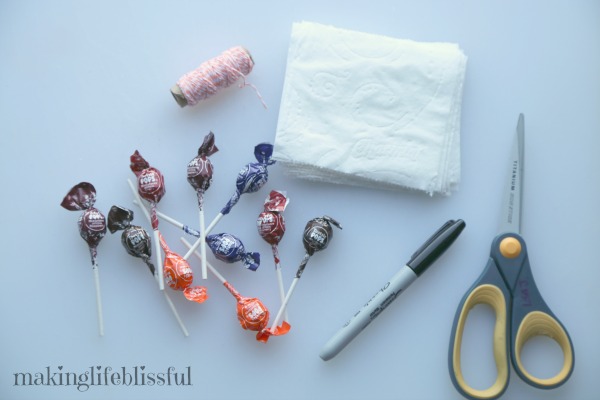 How to make mini lollipop tissue ghosts