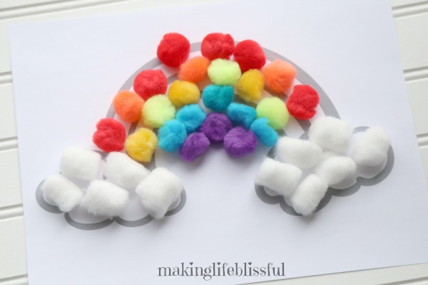 Pom Pom Rainbow Craft