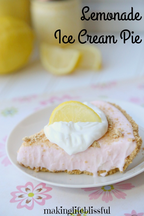 Frozen Lemonade Pie!