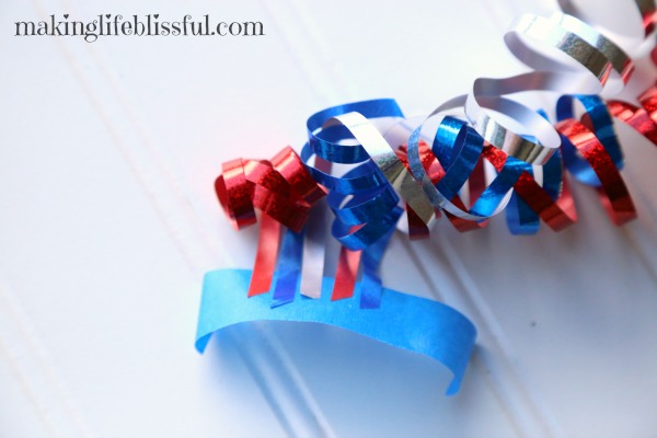 how to make easy 4th of July parade craft